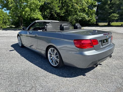 Used 2013 BMW 335i Convertible RWD image 5