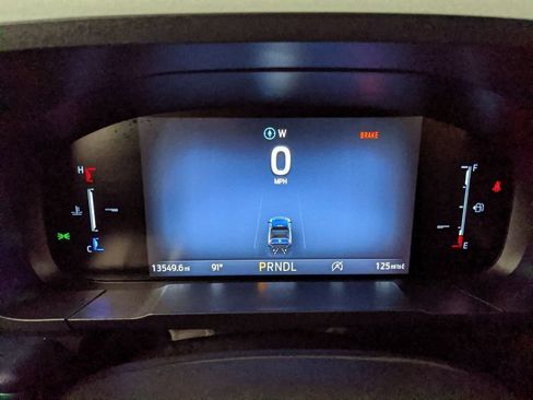 Certified 2025 Ford Maverick XLT w/ Equipment Group 302A AWD/4WD image 12