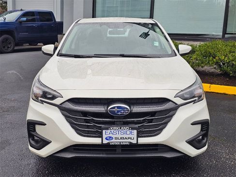 Used 2025 Subaru Legacy Premium image 2