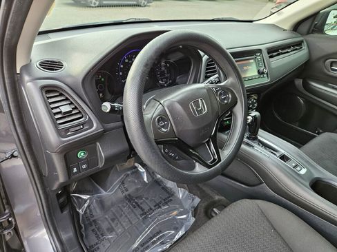 Used 2018 Honda HR-V LX image 23