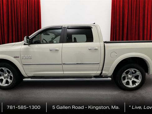 Used 2017 RAM 1500 Laramie w/ Convenience Group image 7