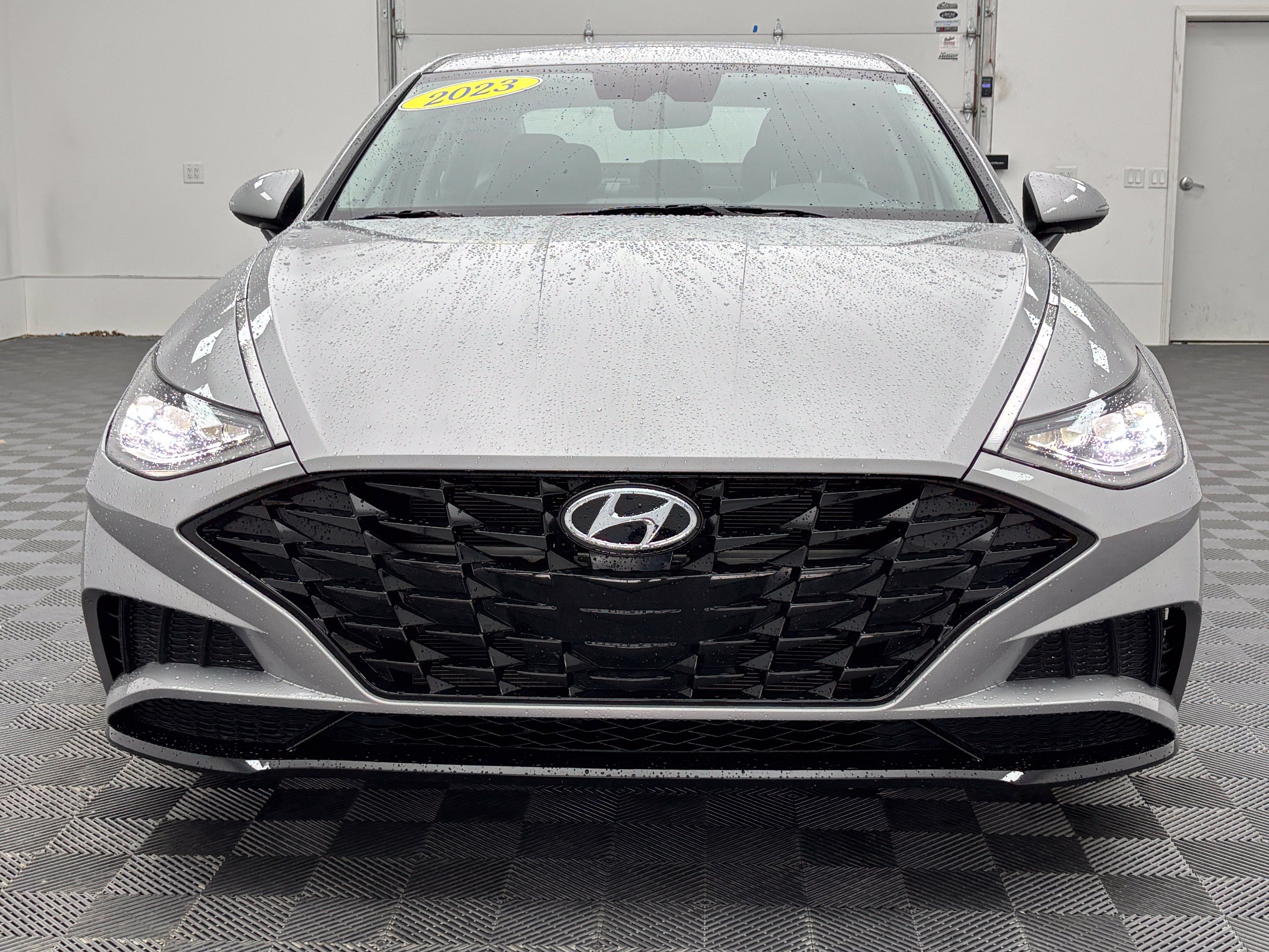 Used 2023 Hyundai Sonata SEL FWD image 12