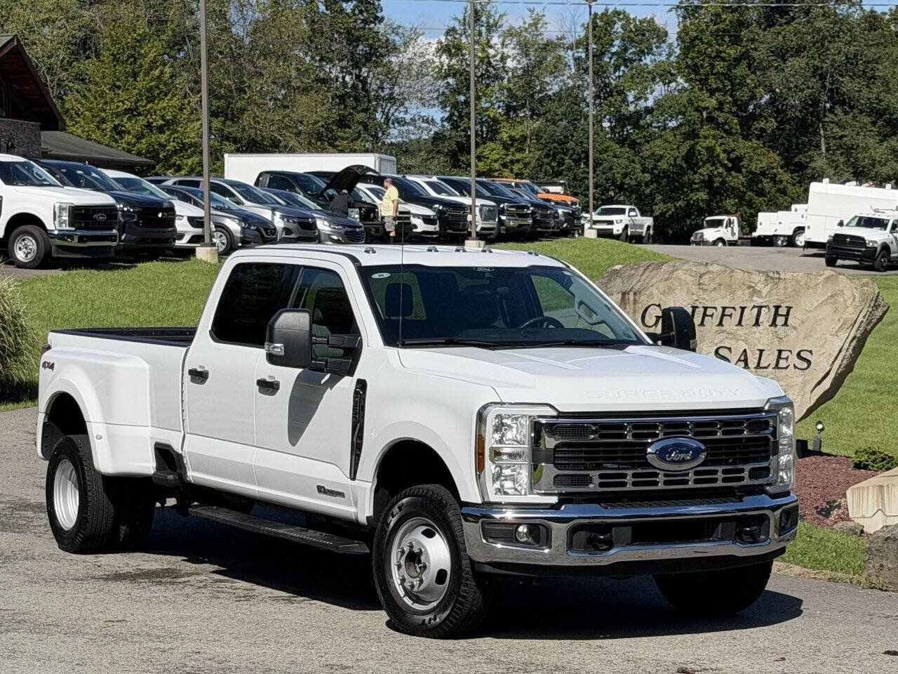 Used 2026 Ford F350 XLT AWD/4WD image 6