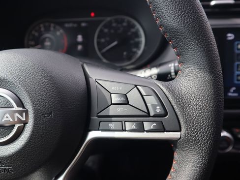 New 2025 Nissan Versa SR w/ Trunk Package image 20