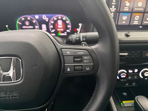 Used 2025 Honda Accord EX-L image 27