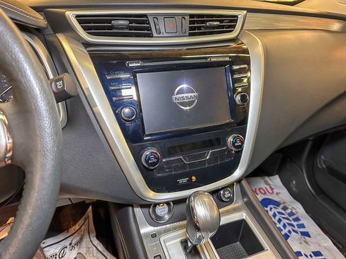 Used 2018 Nissan Murano Platinum image 14