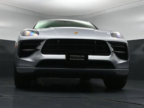 Certified 2020 Porsche Macan GTS w/ Premium Package Plus (PF4) AWD/4WD image 29