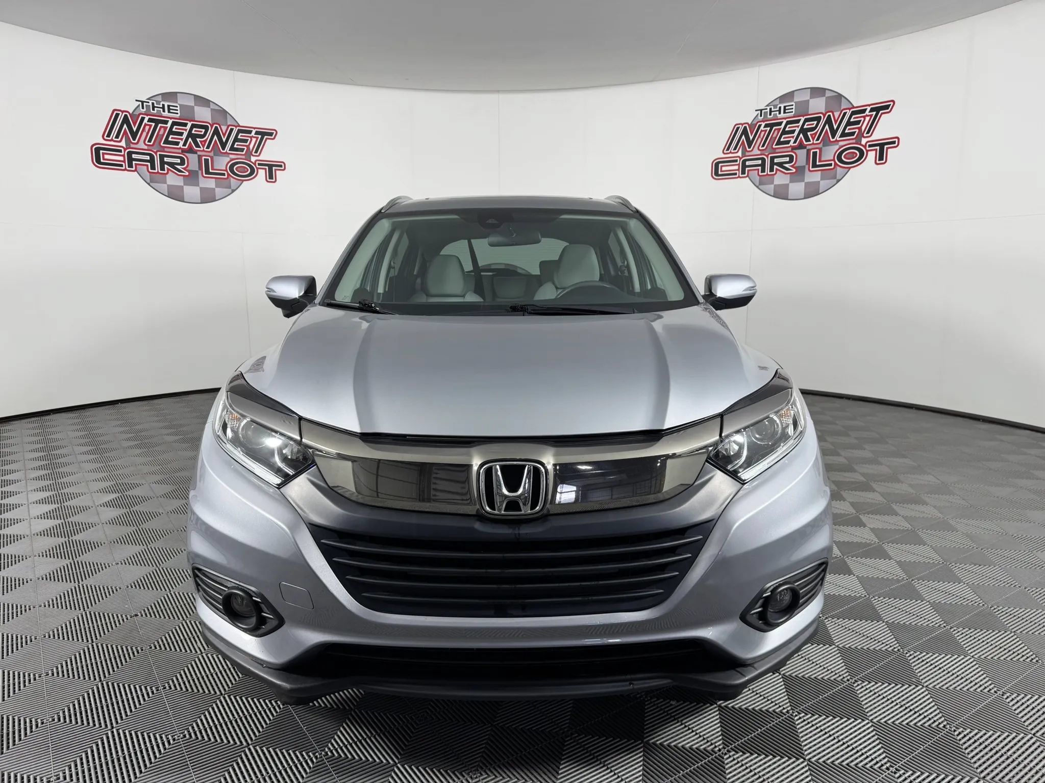Used 2022 Honda HR-V EX image 2