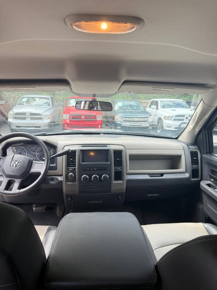 Used 2012 RAM 1500 Express AWD/4WD image 12