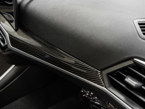 Used 2024 BMW M2 image 32