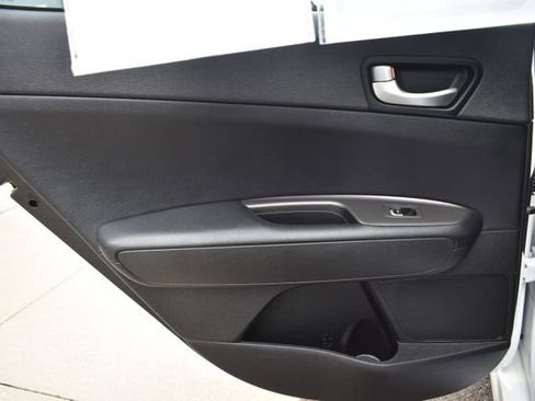 Used 2019 Kia Optima LX FWD image 29