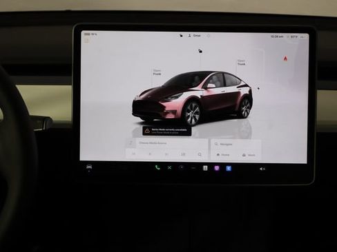 Used 2024 Tesla Model Y Long Range RWD image 24