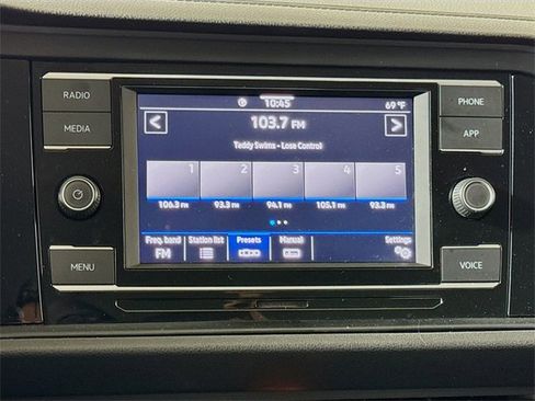 Used 2021 Volkswagen Jetta S image 10