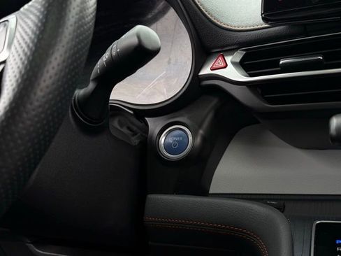 Used 2021 Toyota Sienna XSE image 14