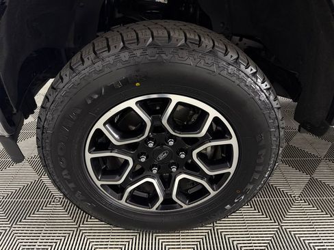 Used 2022 Ford F150 Lariat AWD/4WD image 11