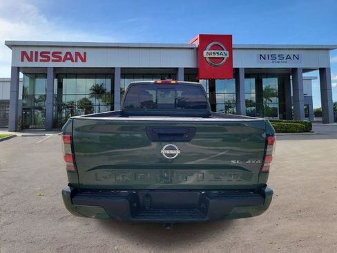 Certified 2025 Nissan Frontier SL AWD/4WD image 6