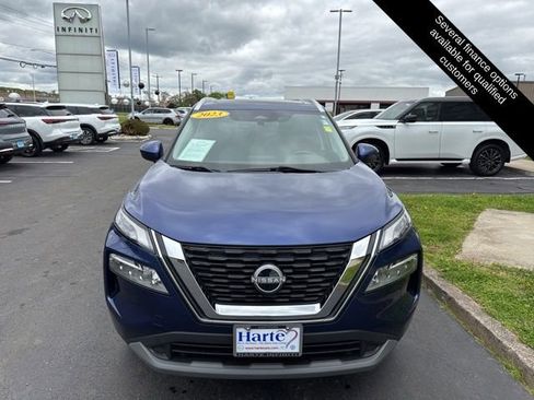Used 2023 Nissan Rogue SV w/ SV Premium B Package AWD/4WD image 2