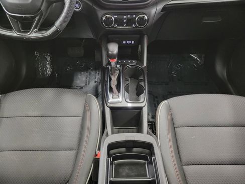 Used 2023 Chevrolet TrailBlazer RS w/ Sun and Liftgate Package image 17