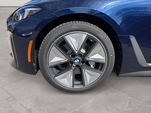 New 2026 BMW i4 xDrive40i w/ Premium Package AWD/4WD image 14