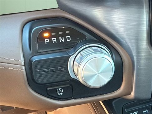 Certified 2019 RAM 1500 Limited image 33