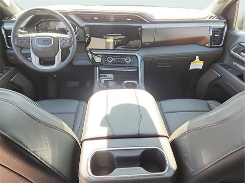 New 2026 GMC Sierra 1500 Denali image 13