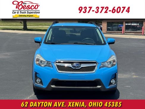 Used 2016 Subaru Crosstrek 2.0i Limited w/ Popular Package #2 AWD/4WD image 2