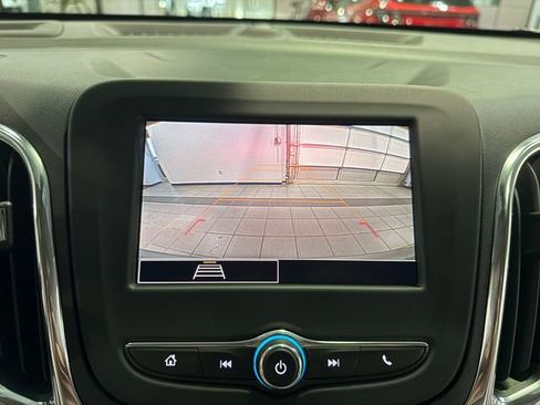 Certified 2024 Chevrolet Equinox LS w/ LS Convenience Package image 21