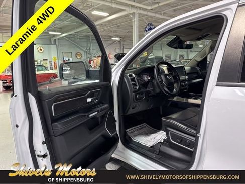 Used 2022 RAM 1500 Laramie AWD/4WD image 11
