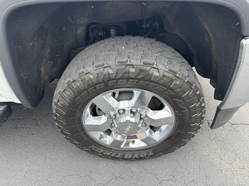 Used 2016 GMC Sierra 3500 SLE image 14