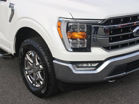 Used 2023 Ford F150 Lariat AWD/4WD image 9