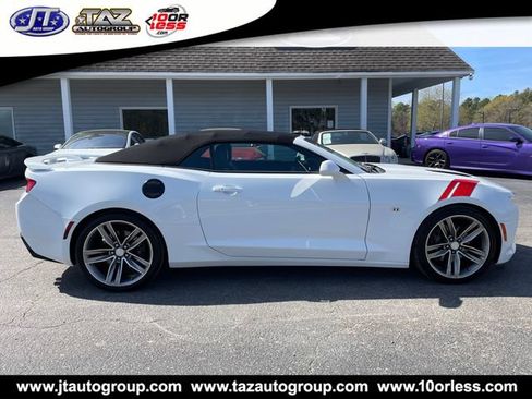 Used 2018 Chevrolet Camaro SS RWD image 8