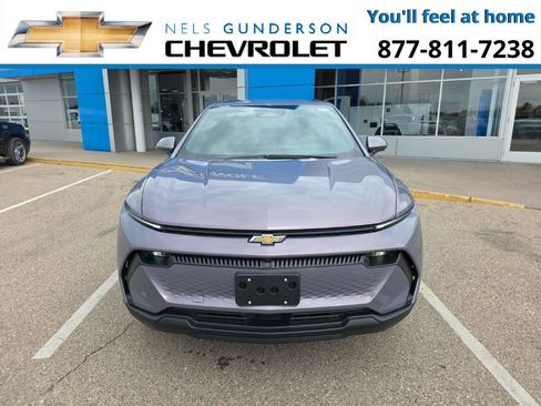 New 2026 Chevrolet Equinox EV LT image 2