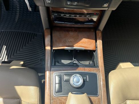 Used 2012 Mercedes-Benz E 350 Sedan image 19