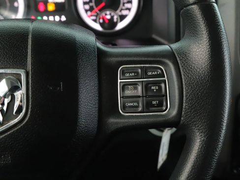 Certified 2018 RAM 1500 Express w/ Express Value Package image 9