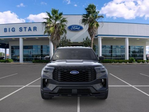New 2026 Ford Explorer ST-Line w/ ST-Line Street Pack image 7