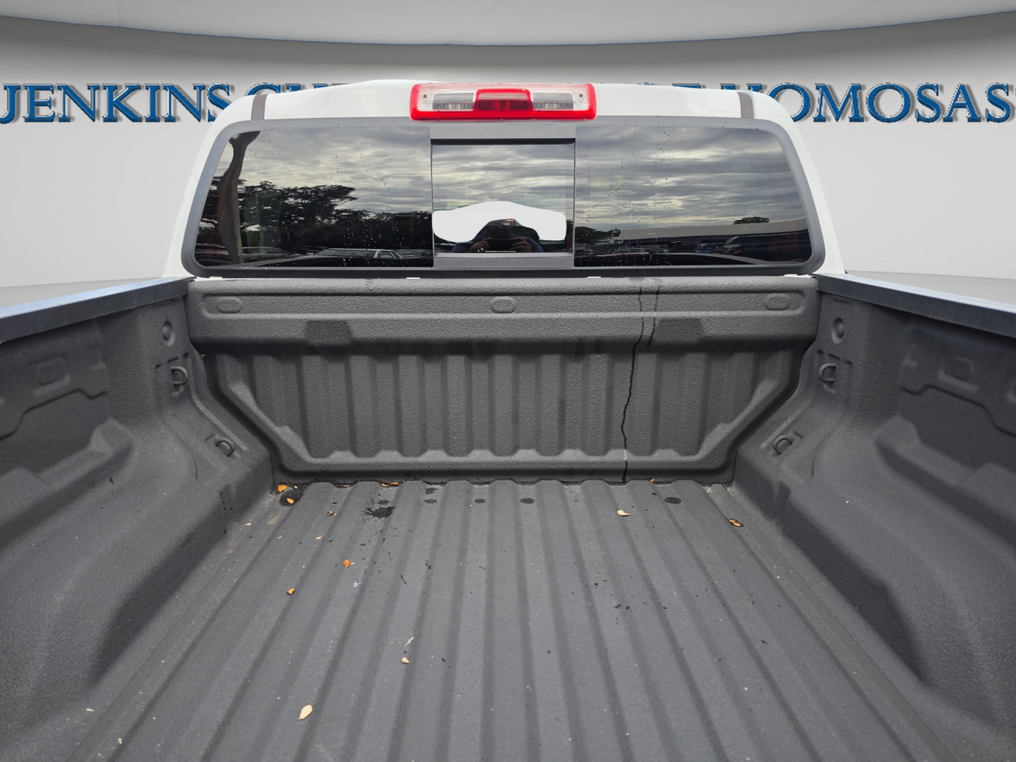 Used 2023 Chevrolet Colorado LT w/ LT Convenience Package II AWD/4WD image 15