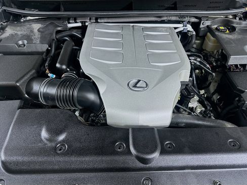 Used 2018 Lexus GX 460 Premium w/ Premium Package image 34