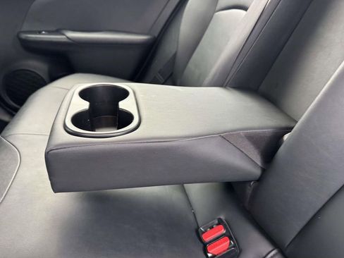 Used 2017 Toyota Prius Four Touring FWD image 15