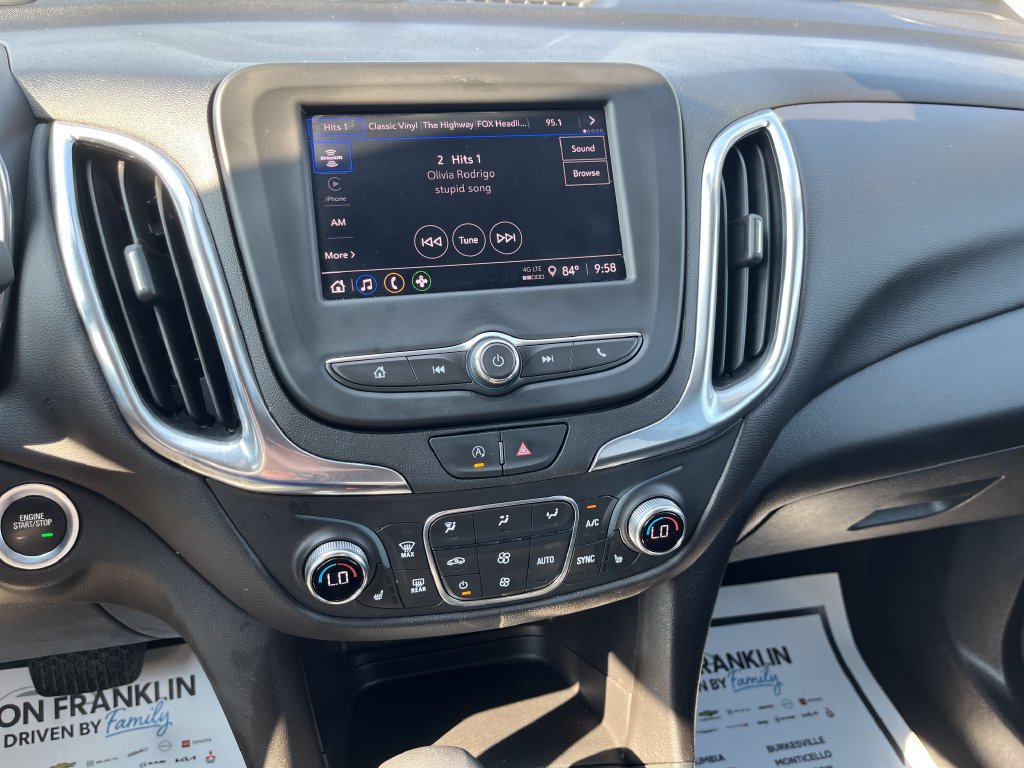 Used 2024 Chevrolet Equinox LT w/ LPO, Floor Liner Package FWD image 17