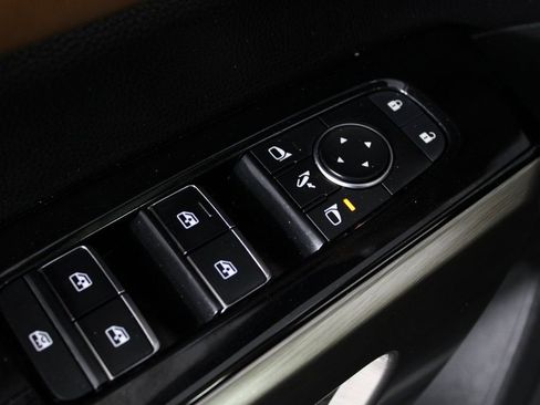 Certified 2023 Nissan Pathfinder Platinum image 21