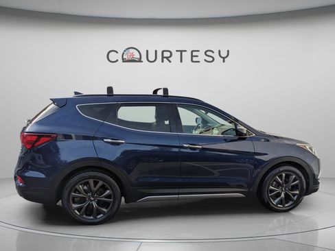 Used 2018 Hyundai Santa Fe Sport image 8