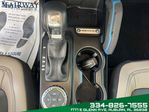 Used 2023 Ford Bronco Wildtrak image 24