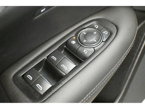 Certified 2023 Cadillac XT5 Sportv image 33