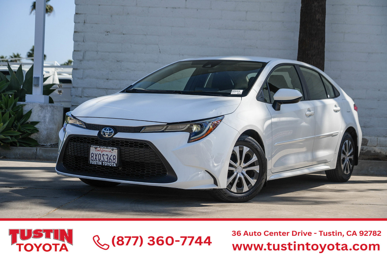 Used 2022 Toyota Corolla LE FWD image 1