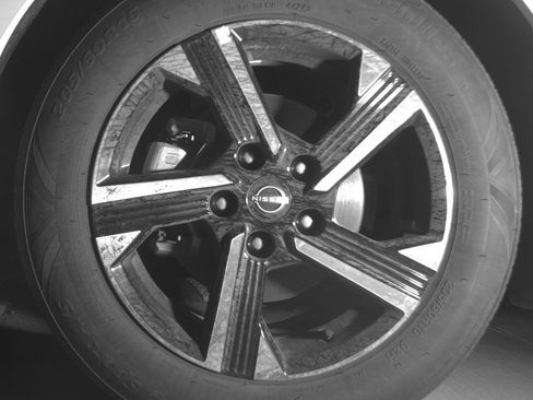 Used 2025 Nissan Sentra SV image 12