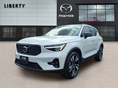 Used 2023 Volvo XC40 B5 Plus w/ Driver Assist Package