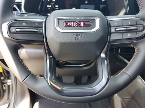 New 2026 GMC Canyon AT4 AWD/4WD image 12