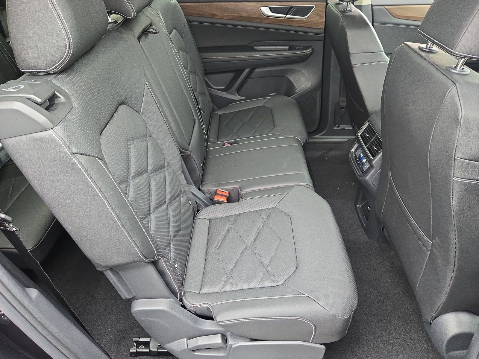 Used 2026 Volkswagen Atlas SE AWD/4WD image 26