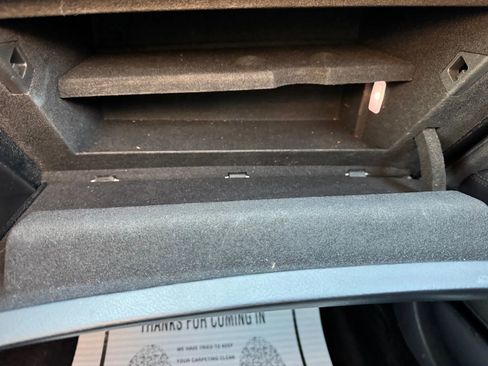 Used 2017 Lincoln MKZ Reserve image 30