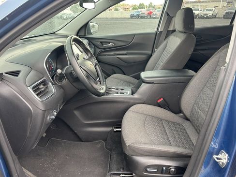 Used 2024 Chevrolet Equinox LT AWD/4WD image 26